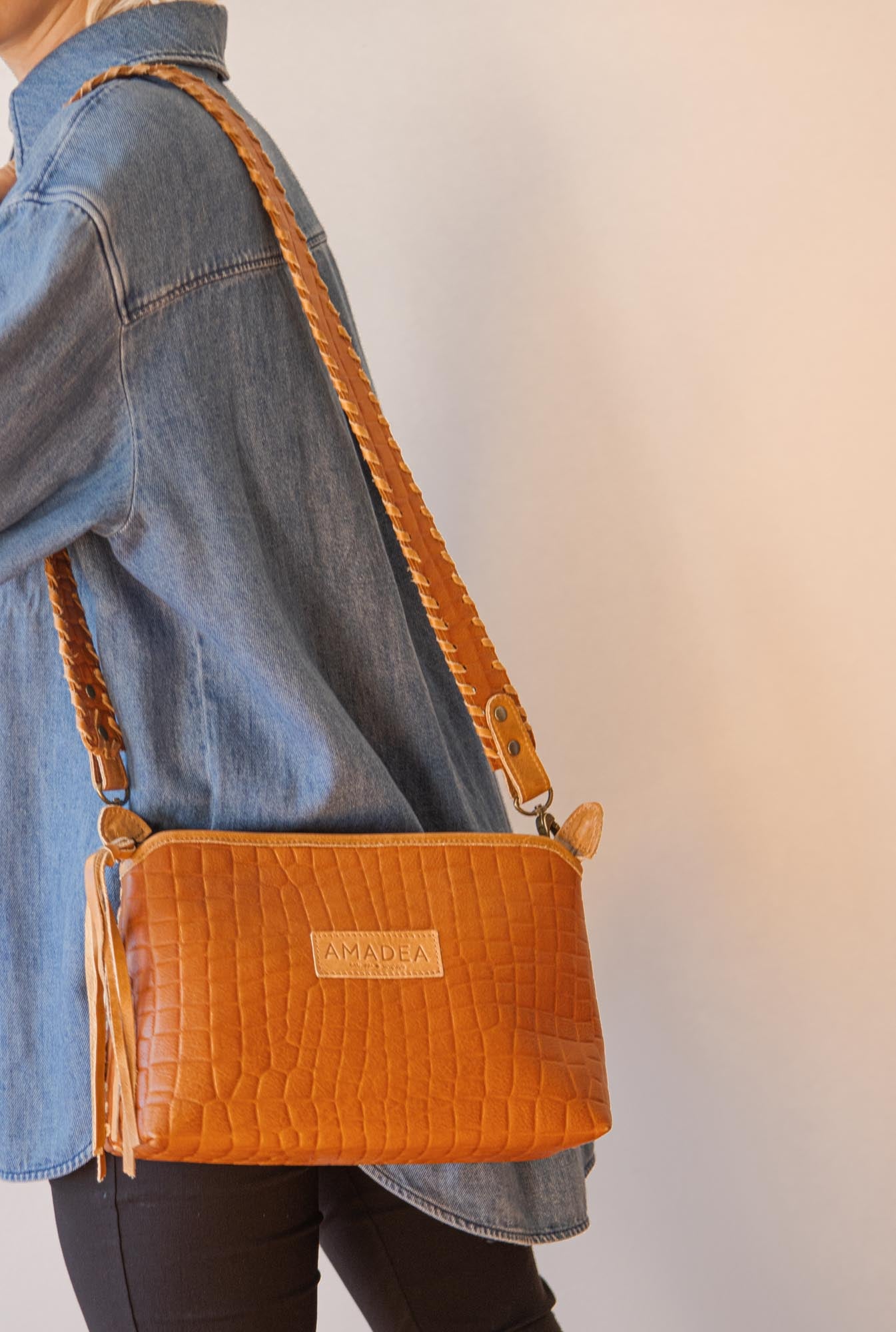 New Demetria Crossbody - Marrón Crocco