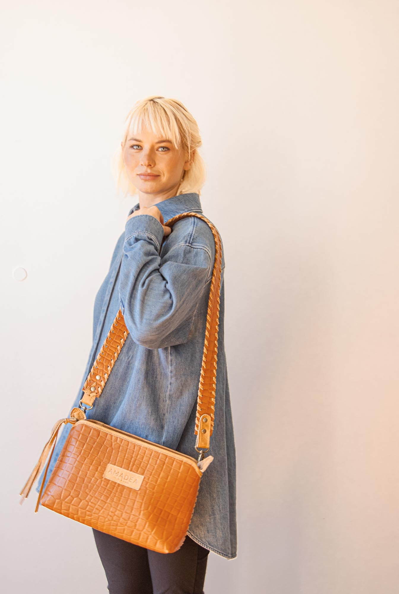 New Demetria Crossbody - Marrón Crocco