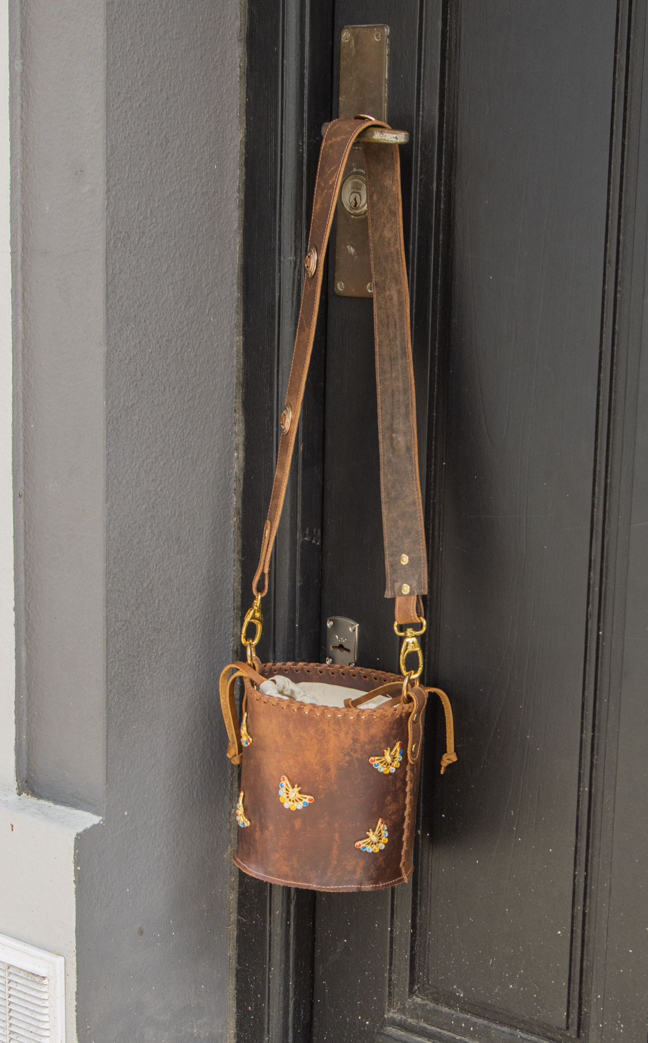 Bee Bucket Bag -  Abejas