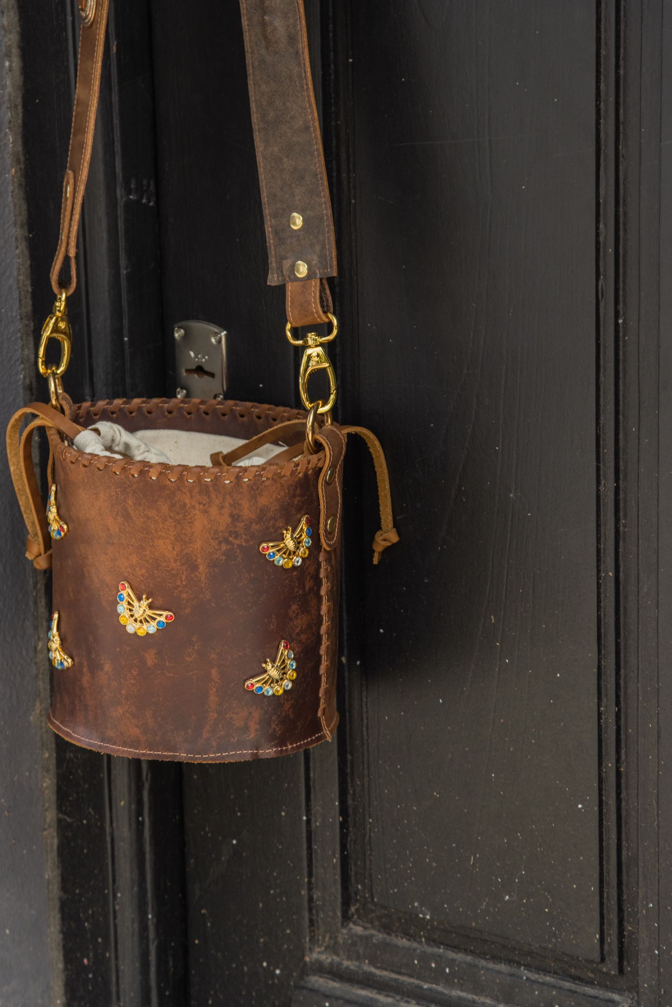 Bee Bucket Bag -  Abejas